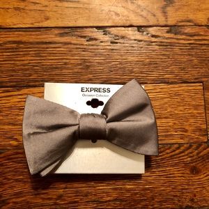 NWT Men’s Express Bow Tie